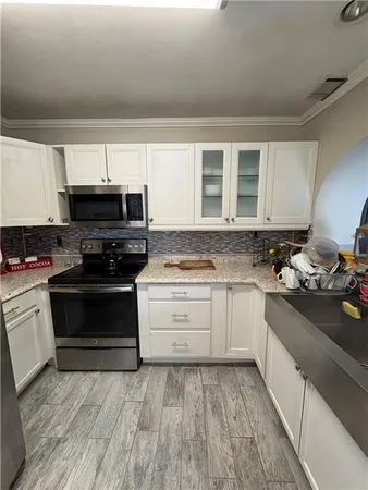 $199,995 | 280 Winding River Drive, Unit E, Atlanta, GA 30350