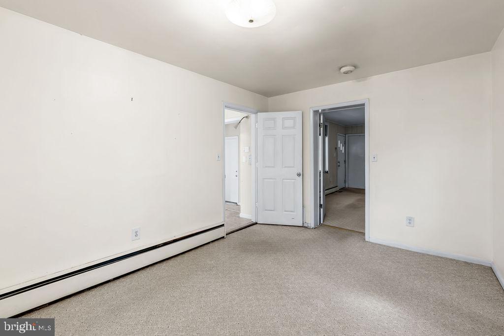 577 Brock Bridge Road Laurel, MD 20724 - Photo 12 of 41 Sep In-Law Suite with Full Bathroom