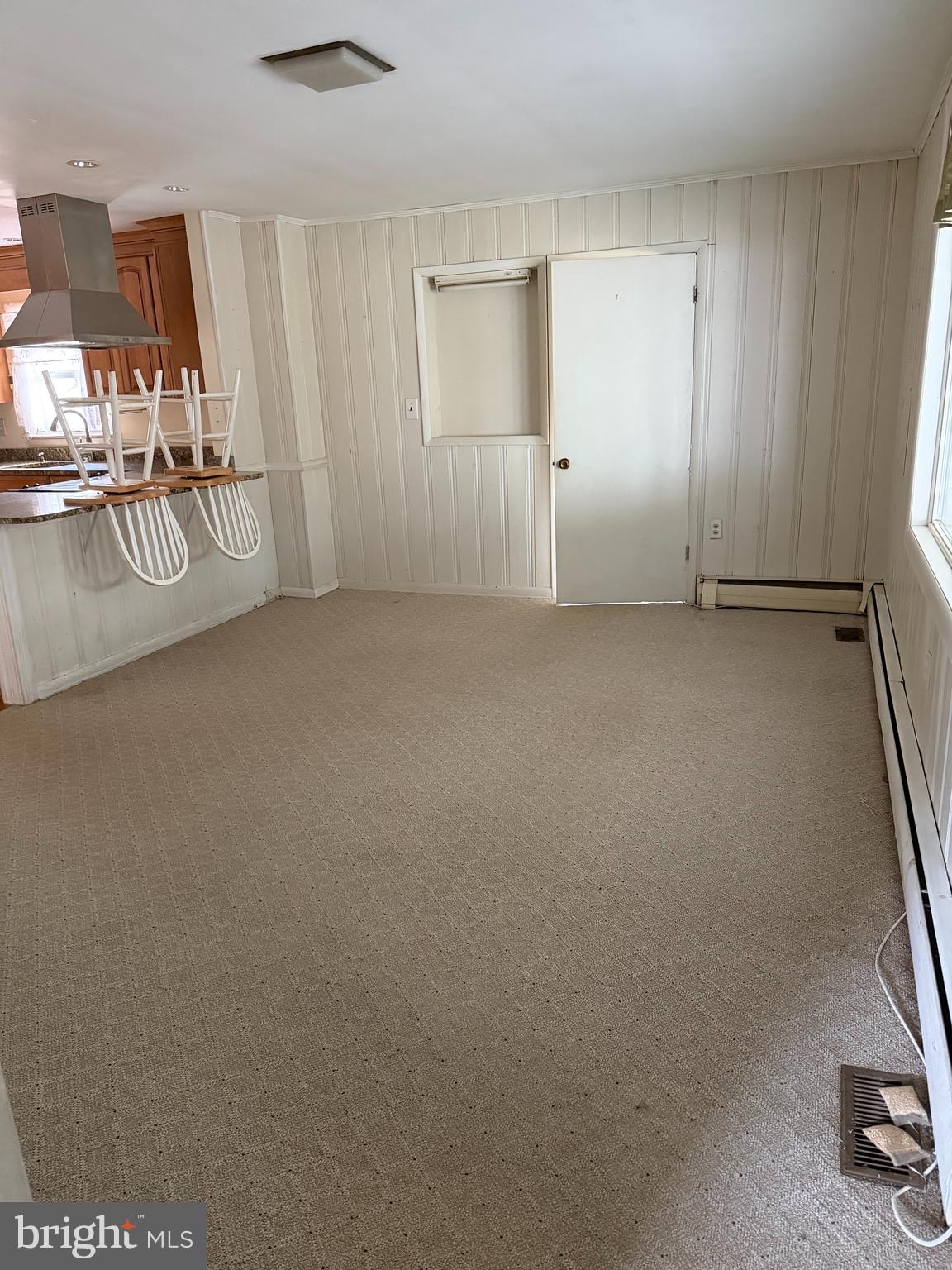 577 Brock Bridge Road Laurel, MD 20724 - Photo 10 of 41 Family Room off Kitchen