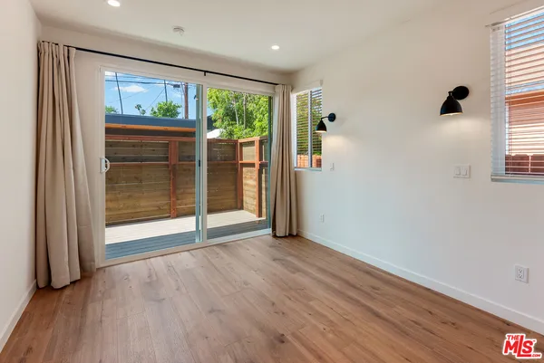 $7,250 | 1405 North Coronado Street, Los Angeles, CA 90026