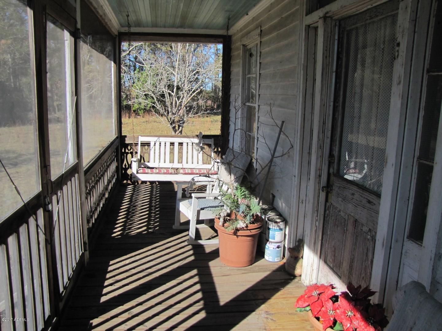 1610 State Rd S-25-621 Brunson, SC 29911 - Photo 6 of 26 IMG_1615