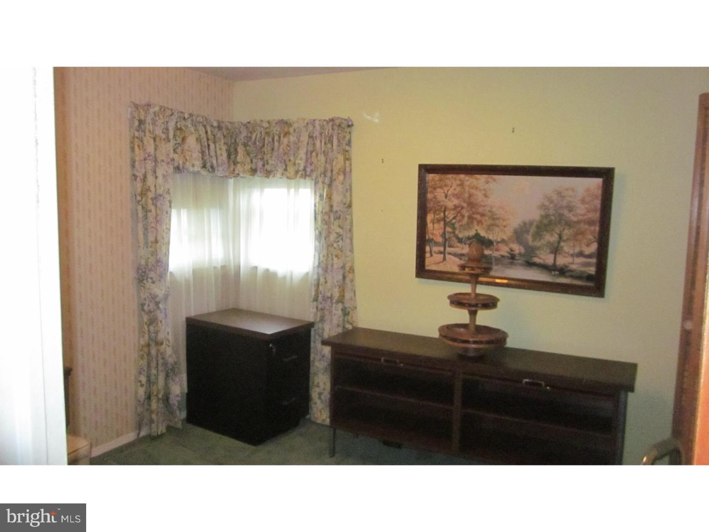 4386 Nottingham Way Hamilton, NJ 08690 - Photo 7 of 12 Gallery Image 7