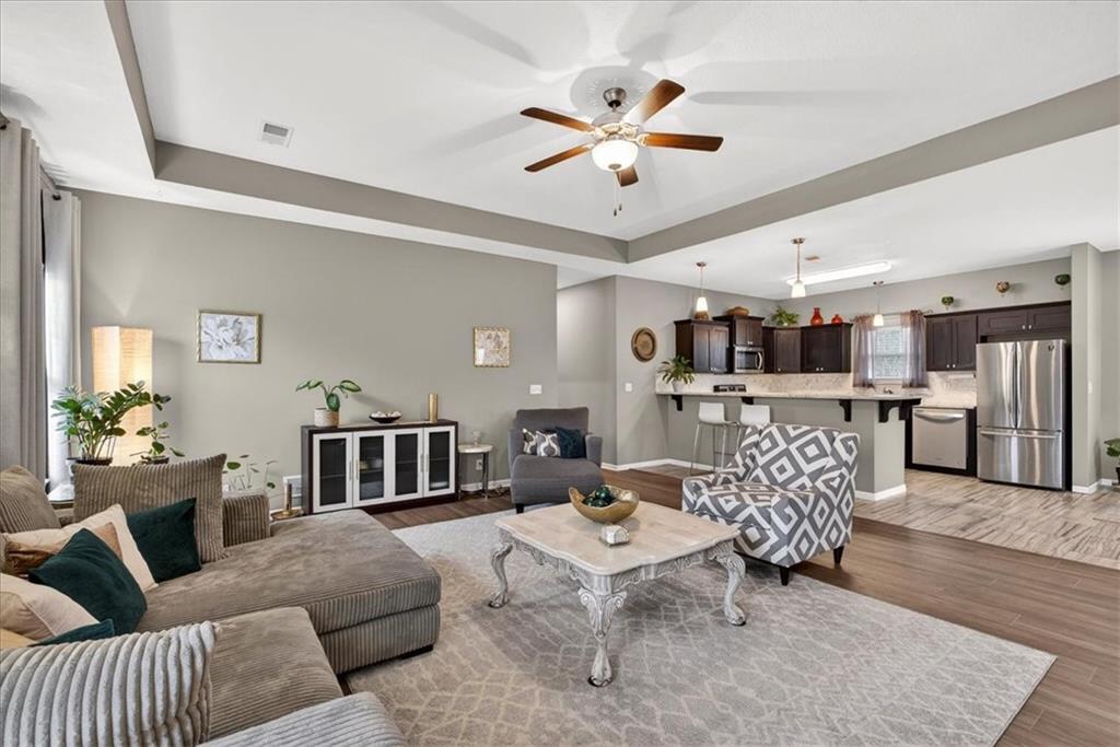 12709 East 48th Street South Independence, MO 64055 - Photo 9 of 32