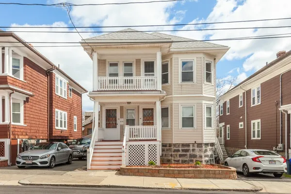 $2,900 | 18-20 Laban Pratt Road, Unit 2, Boston, MA 02122