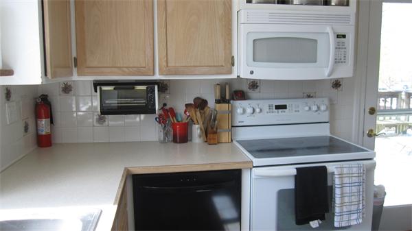 356 Appleton Street Arlington, MA 02476 - Photo 11 of 26 Gallery Image 11