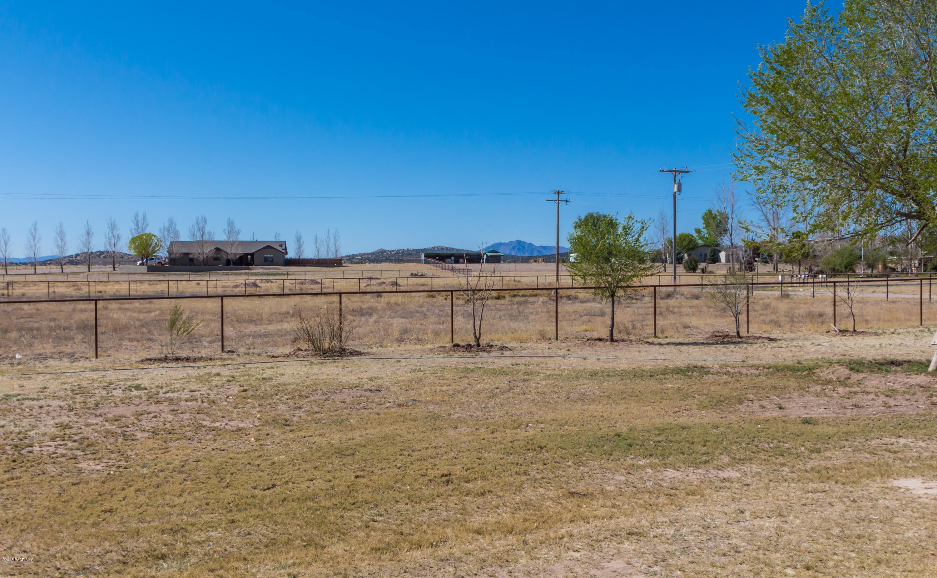 22295 North Docs Road Paulden, AZ 86334 - Photo 20 of 23 Granite Mountain View