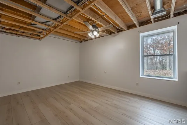 $399,000 | 143 Bear Creek Trail, Truxton, MO 63381