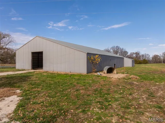 $399,000 | 143 Bear Creek Trail, Truxton, MO 63381
