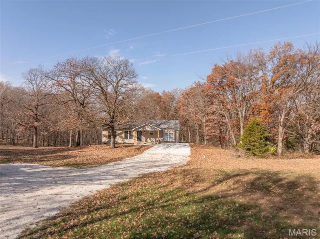 $399,000 | 143 Bear Creek Trail, Truxton, MO 63381