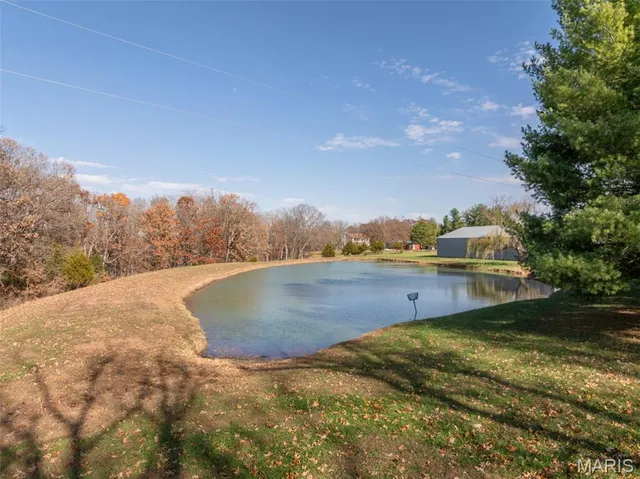 $399,000 | 143 Bear Creek Trail, Truxton, MO 63381