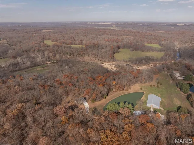 $399,000 | 143 Bear Creek Trail, Truxton, MO 63381