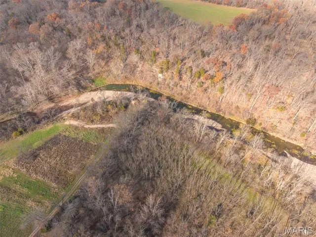 $399,000 | 143 Bear Creek Trail, Truxton, MO 63381