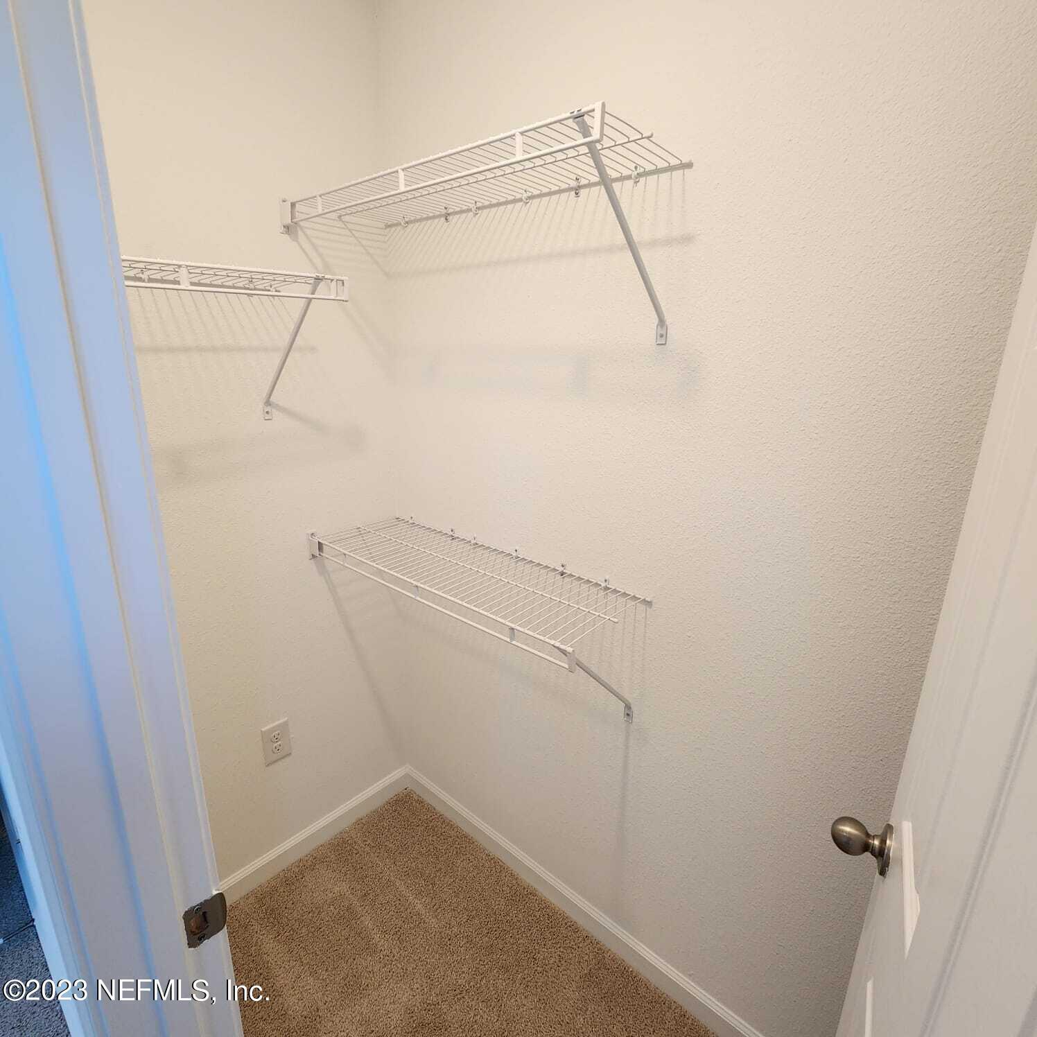 8409 Zenith Circle Jacksonville, FL 32256 - Photo 13 of 23 a view of small space