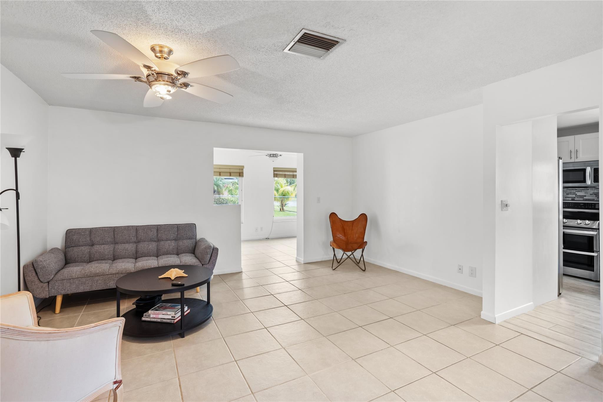 6579 Country Way Delray Beach, FL 33484 - Photo 6 of 23 Photo 6