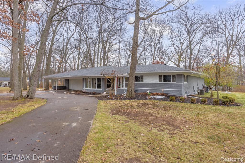 1257 Priscilla Lane Rochester Hills, MI 48309 - Photo 1 of 49