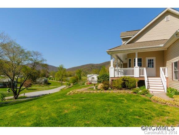 59 Tipton Farm Road Candler, NC 28715 - Photo 3 of 24 Gallery Image 3