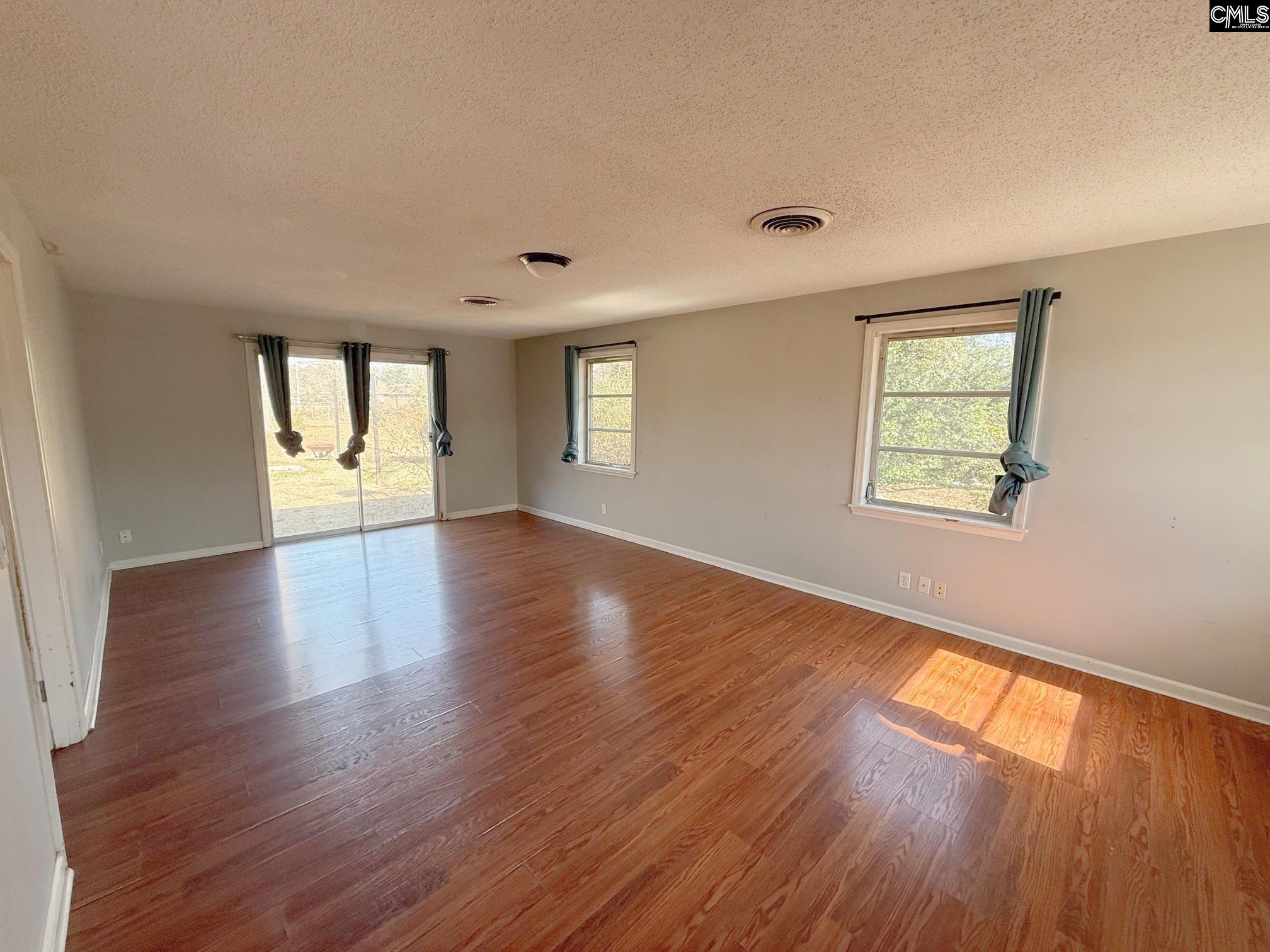 357 Highland Avenue Batesburg, SC 29006 - Photo 33 of 36