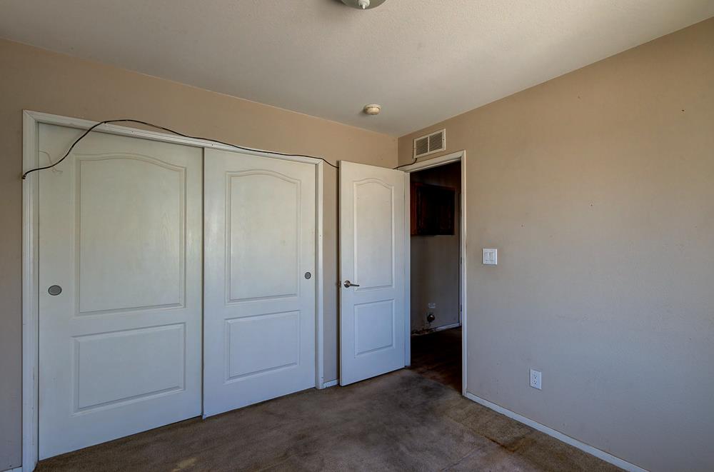 1218 East Cleveland Avenue, Unit 86 Madera, CA 93638 - Photo 10 of 14 a view of an empty room