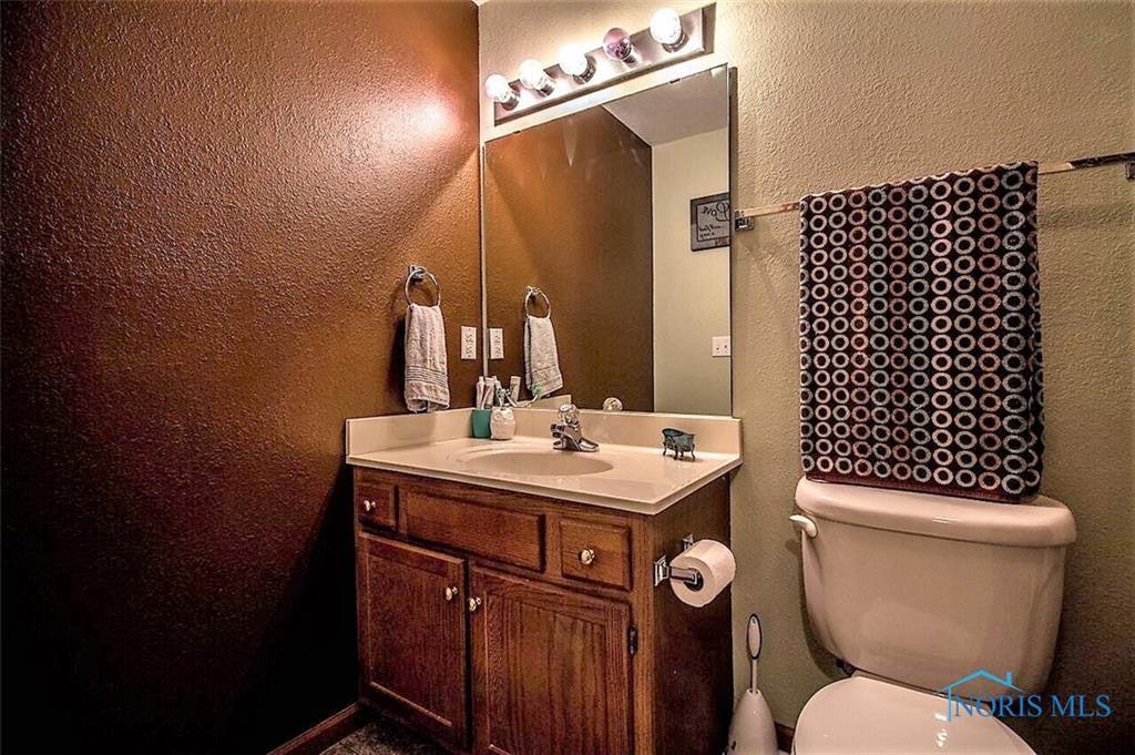 2261 Gradwohl Road Toledo, OH 43617 - Photo 32 of 36 Gallery Image 32