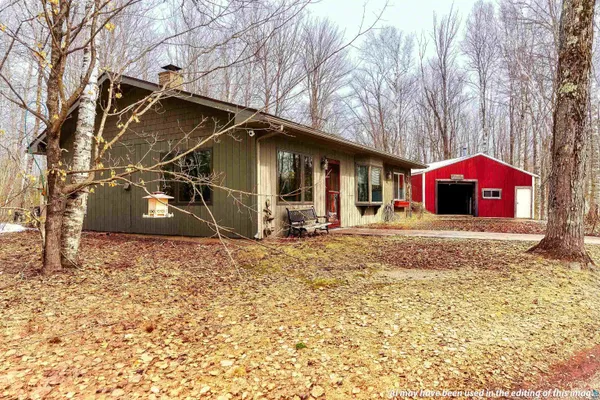 $256,000 | 6526 South County Road, Lake Nebagamon, WI 54849