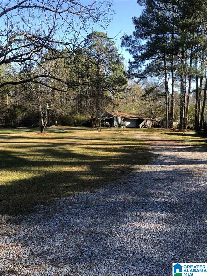 402 County Road 95 Calera, AL 35040 - Photo 37 of 40