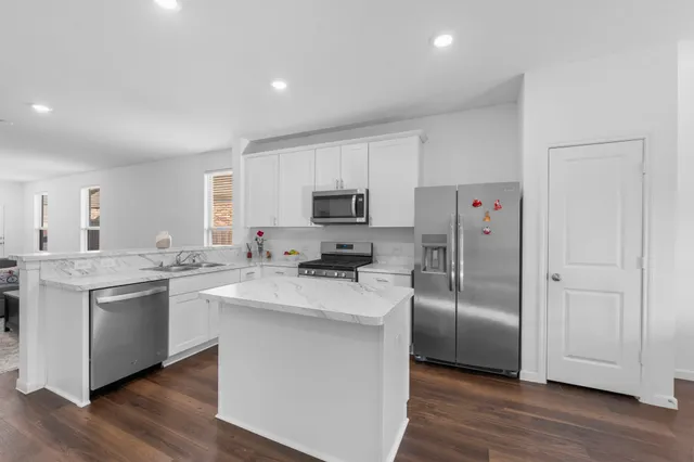 $2,000 | 14502 Rustic Birch Drive, Conroe, TX 77302