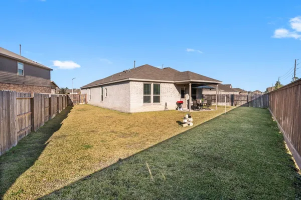 $1,800 | 14502 Rustic Birch Drive, Conroe, TX 77302