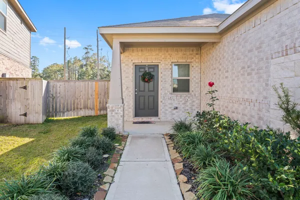 $1,800 | 14502 Rustic Birch Drive, Conroe, TX 77302