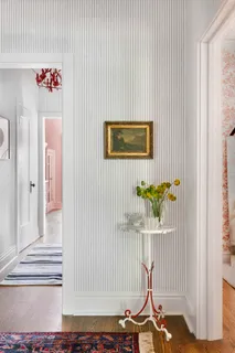 $435,000 | 4451 North Beacon Street, Unit 1, Chicago, IL 60640