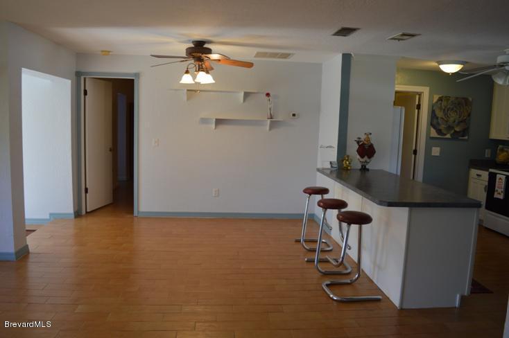 1610 Paragon Road Southeast Palm Bay, FL 32909 - Photo 19 of 85 Large Dining Area