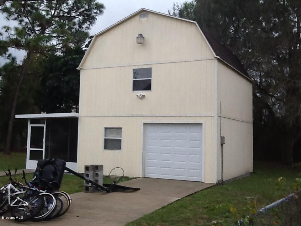 1610 Paragon Road Southeast Palm Bay, FL 32909 - Photo 5 of 85 AWESOME 2 Story Studio
