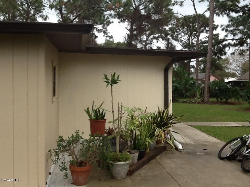 1610 Paragon Road Southeast Palm Bay, FL 32909 - Photo 75 of 85 Rear of Shed