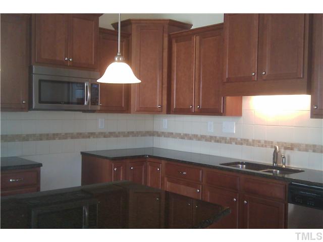 2416 Memory Ridge Drive Raleigh, NC 27606 - Photo 3 of 7