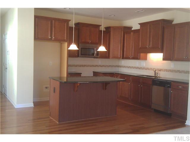 2416 Memory Ridge Drive Raleigh, NC 27606 - Photo 5 of 7