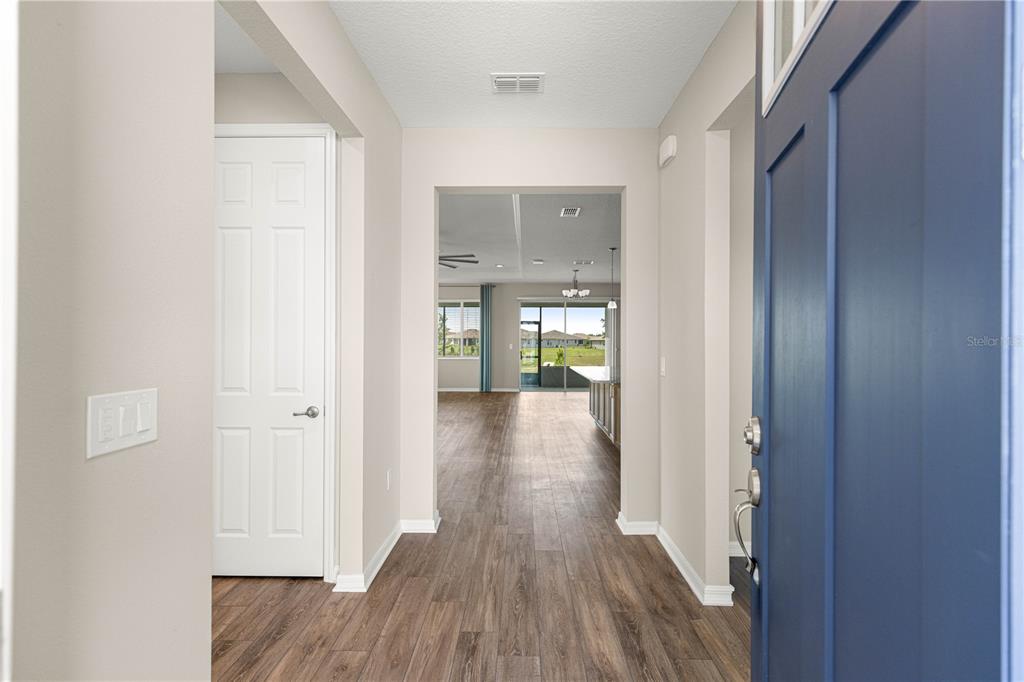 10458 Southwest 98th Place Road Ocala, FL 34481 - Photo 3 of 41