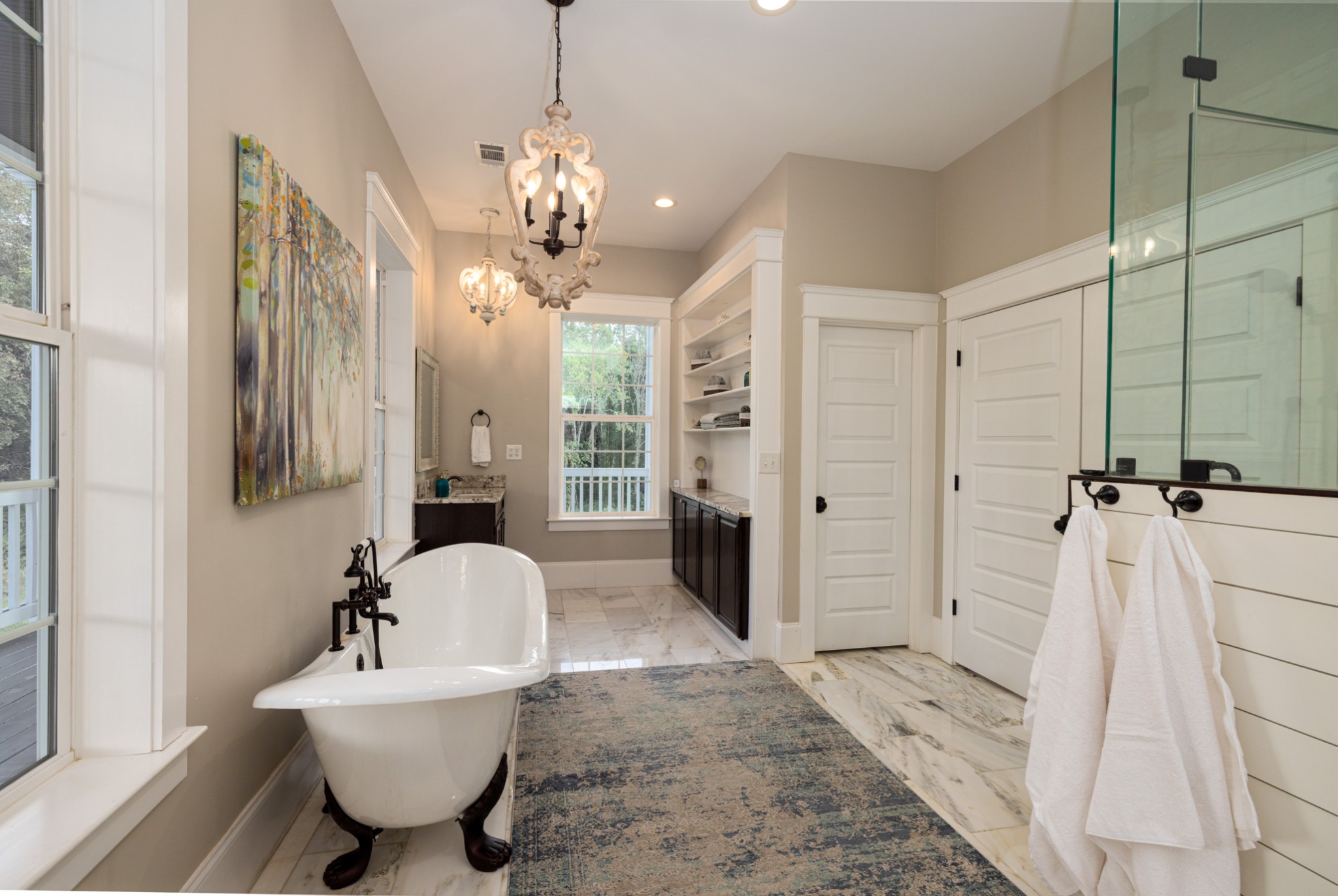 1181 Chicken Road Lebanon, TN 37090 - Photo 29 of 63 a spacious bathroom with a bathtub shower sink and mirror