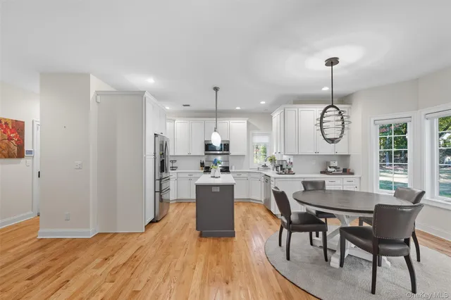 $989,000 | 20 Winding Lane, Central Valley, NY 10917