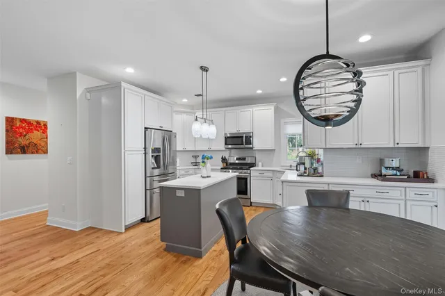 $989,000 | 20 Winding Lane, Central Valley, NY 10917