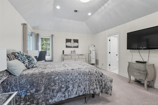 $989,000 | 20 Winding Lane, Central Valley, NY 10917