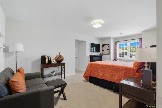 $989,000 | 20 Winding Lane, Central Valley, NY 10917