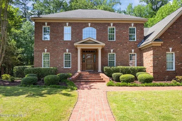 $725,000 | 2800 Marylebone Circle, Greenville, NC 27858