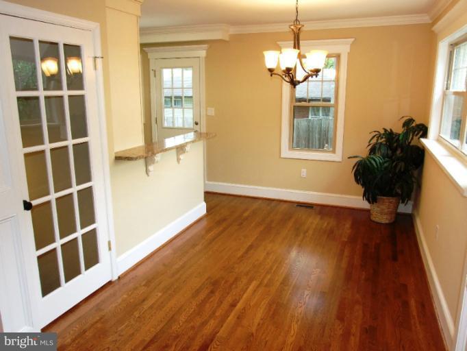 2013 Lansdowne Way Silver Spring, MD 20910 - Photo 17 of 24 Dining Room