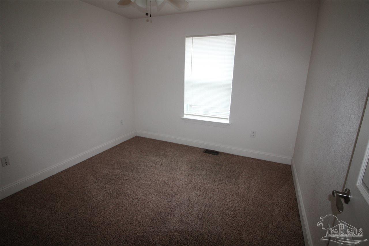 6250 Hamilton Bridge Road, Unit A Milton, FL 32570 - Photo 8 of 12
