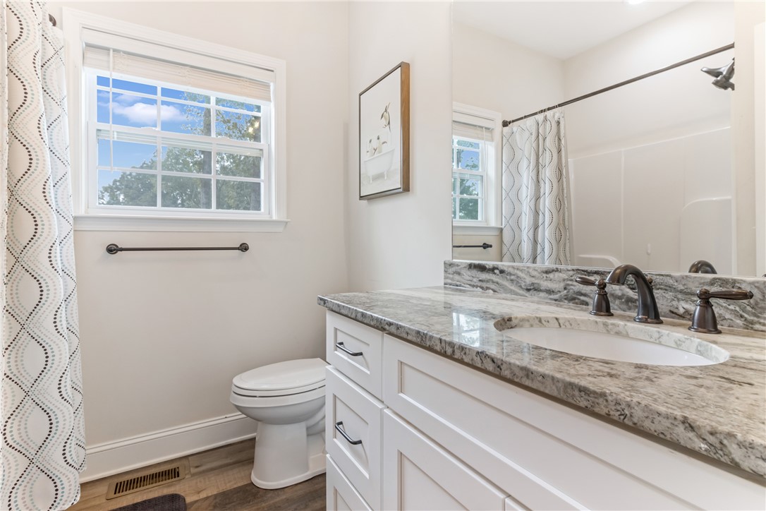 217 Ginko Ridge Pickens, SC 29671 - Photo 17 of 37