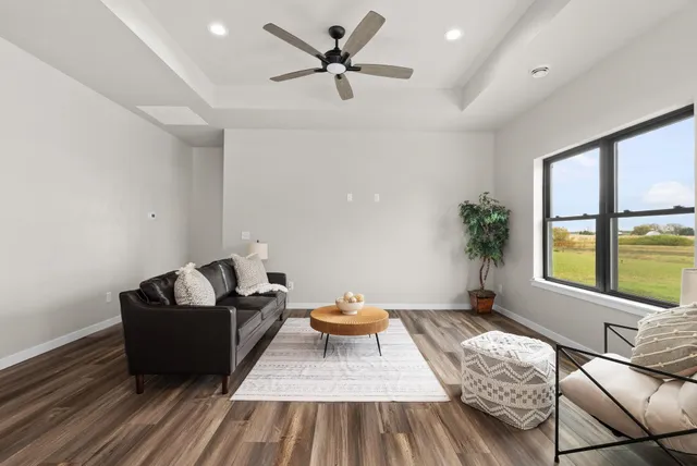 $319,900 | 527 South 7th, Evansville, WI 53536