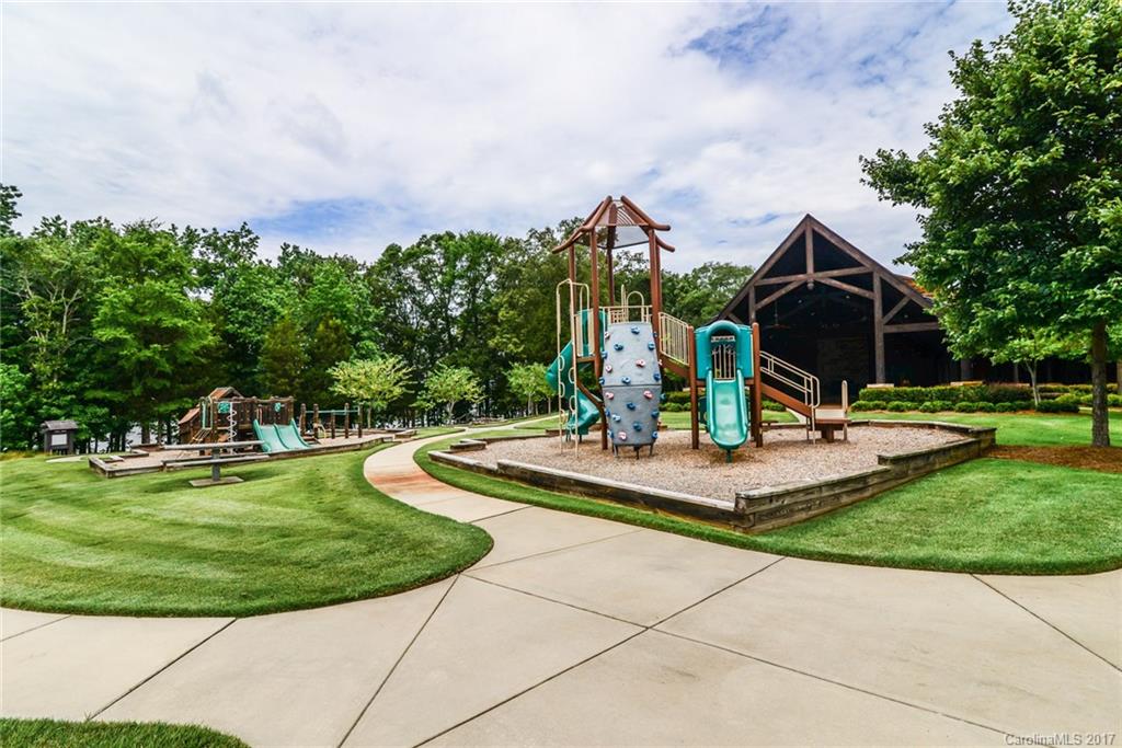 8921 Island Point Road, Unit 125 Charlotte, NC 28278 - Photo 19 of 22 Gallery Image 19