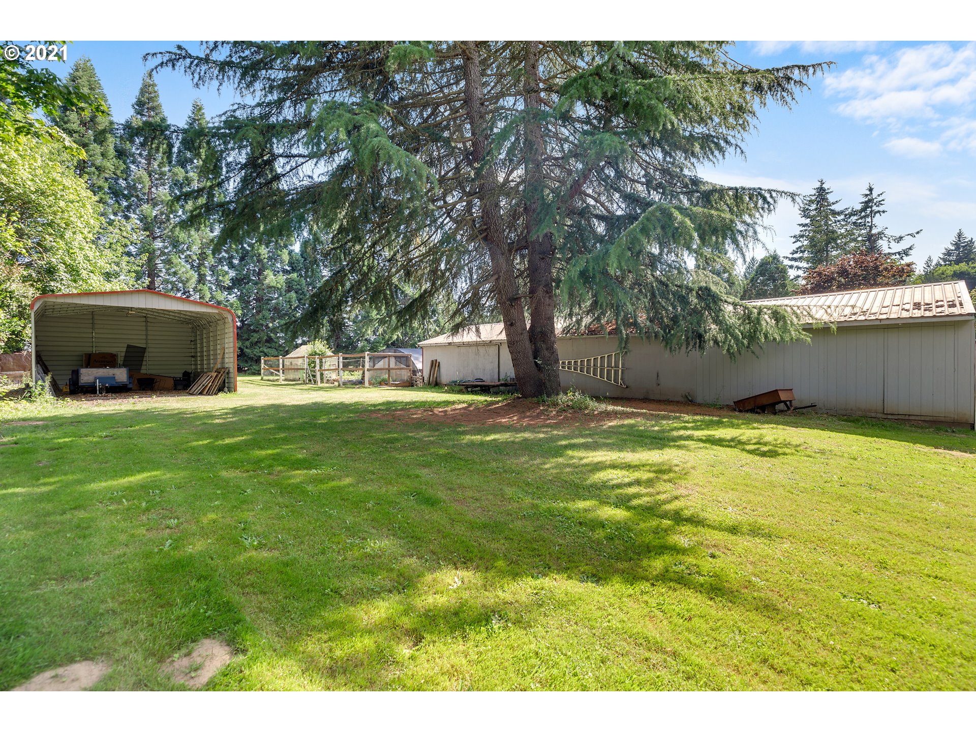 13870 Murray Road Northeast Aurora, OR 97002 - Photo 12 of 32 Gallery Image 12