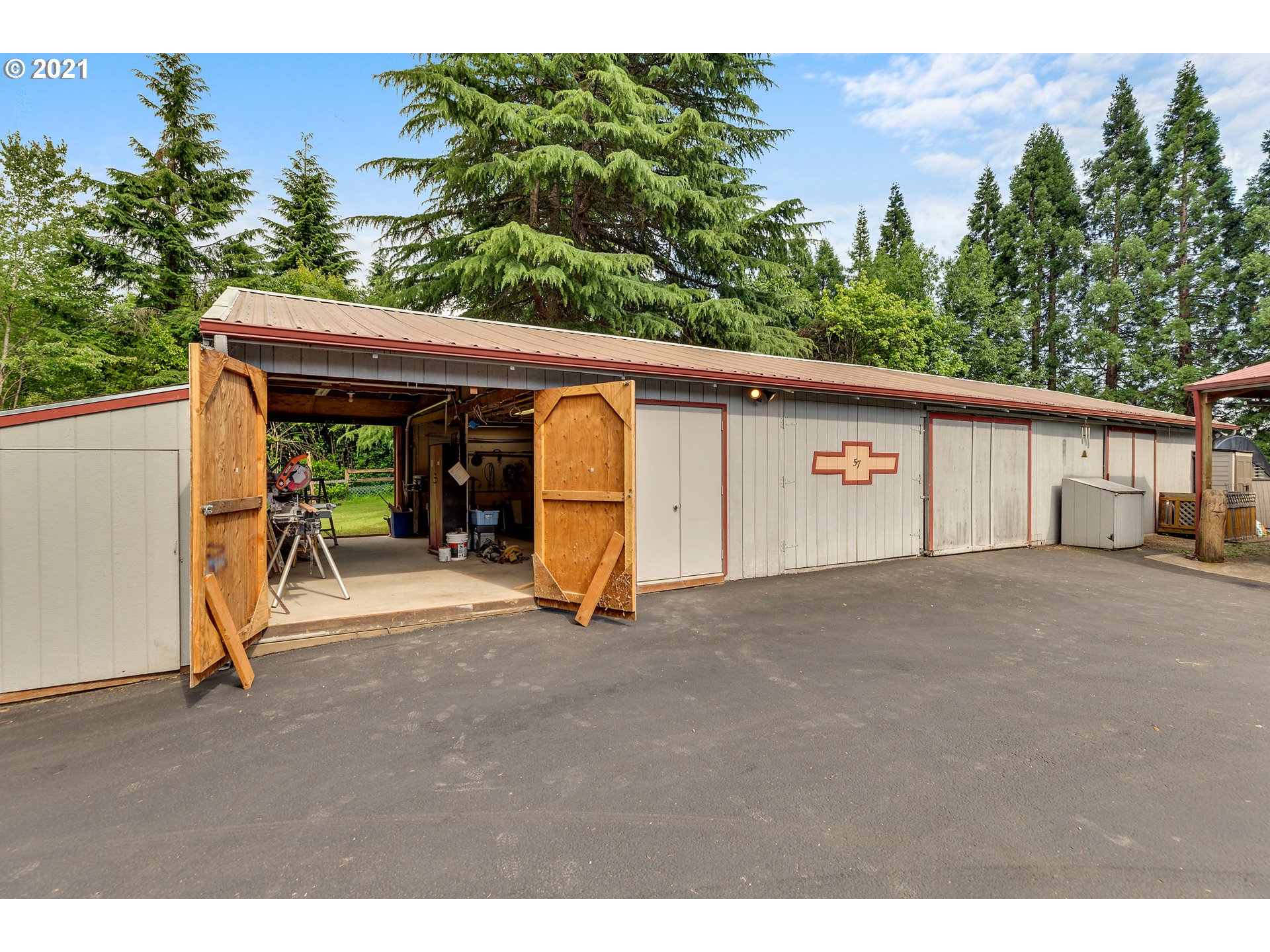 13870 Murray Road Northeast Aurora, OR 97002 - Photo 8 of 32 Gallery Image 8