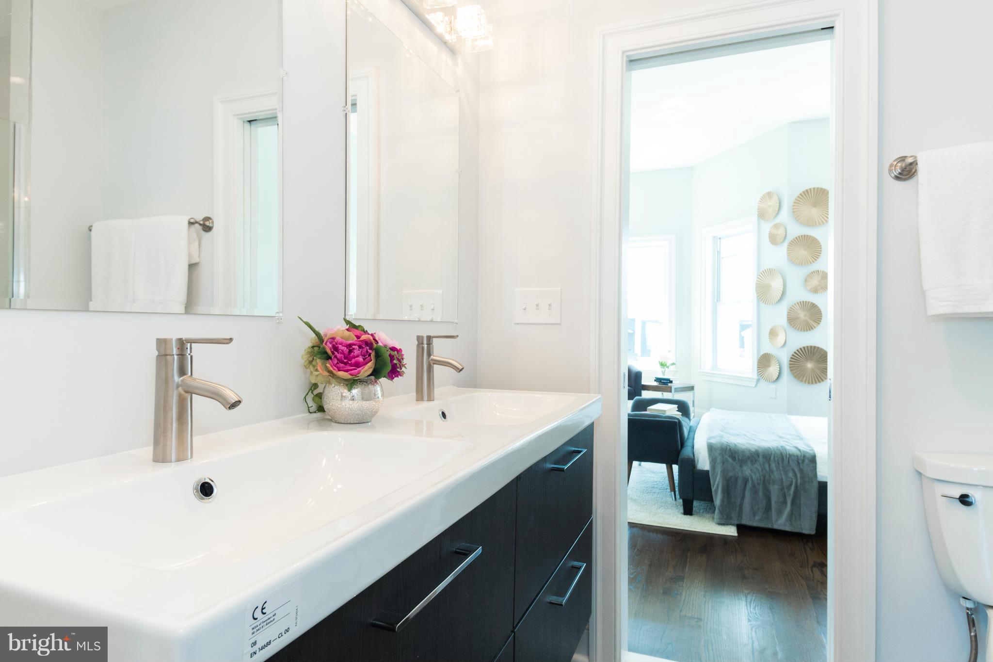 49 Bryant Street Northwest Washington, DC 20001 - Photo 20 of 30 Bath