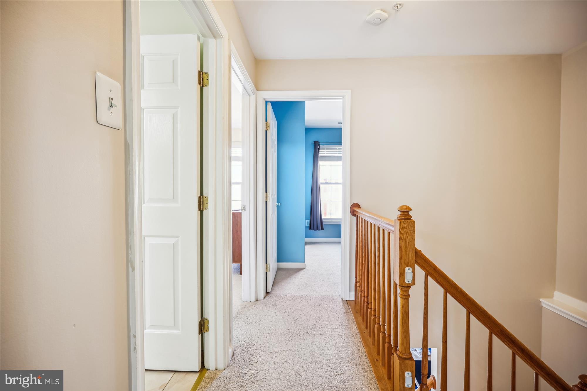 4641 Ripley Manor Terrace Olney, MD 20832 - Photo 29 of 53 Upstairs hallway